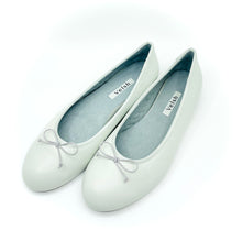 画像をギャラリービューアに読み込む, Ballet.2 (深め) -Gray-