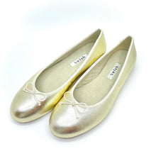 画像をギャラリービューアに読み込む, Ballet.2 (深め) -Gold-