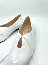 画像をギャラリービューアに読み込む, Square Toe Leather Enamel Pumps -White-