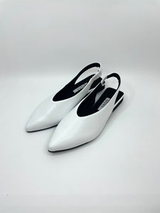 Back Strap Leather Pumps　-White-