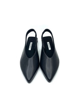 Load image into Gallery viewer, Back Strap Leather Pumps　-Black-
